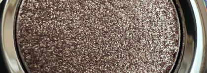 Спарклы от российского бренда Shik. Single Eyeshadow: Vega, Capella, Sun, Mimosa