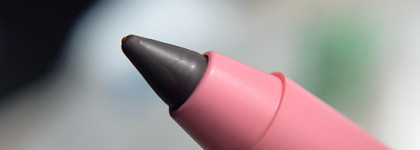 O.K. Beauty: Slide And Stay Стойкий карандаш для глаз в оттенке Loon, Light Weight Lip Glaze в оттенке Vintage и карандаш для губ в оттенке Millenium