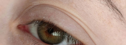 Кислотно-солнечный макияж глаз с ноткой мрачности (пошагово)