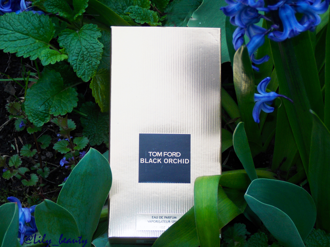 Black Orchid. Чёрная Орхидея, флакон из чёрного, угольного стекла. Аромат из одноименного фильма