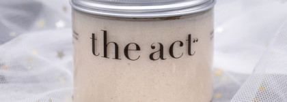 Нашумевший кокосовый скраб The act
