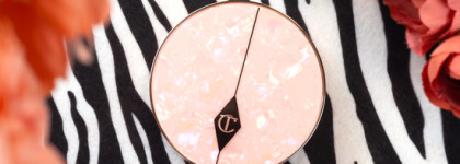 Прекрасный хайлайтер от Charlotte tilbury: Pillow talk multi-glow