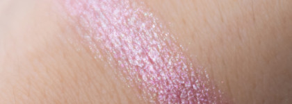 Сияющая однушка от Relouis Eyeshadow в оттенке Candy Pink
