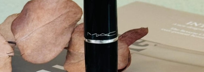Лучшая помада на каждый день: MAC Lustreglass в оттенке 540 Thanks, IT'S M∙A∙C