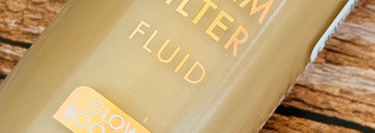 Ровный тон и деликатное сияние с Catrice Soft Glam Filter Fluid 020