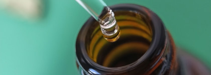 Aravia Rich Cuticle Oil: достойный уход за кутикулой с маслом авокадо и витамином Е