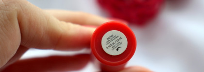 Lip Souffle Matte Cream от Rare Beauty в оттенке Inspire: вдохновляющая и такая любимая