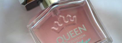 Queen Of Seduction Lively Muse от Antonio Banderas: элегантность на каждый день