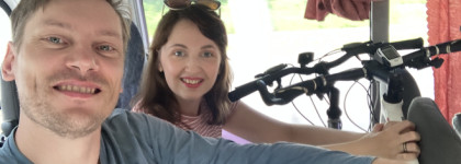 Мини-косметичка в дорогу, макияж-пятиминутка и путешествие на велосипедах по северным лесам