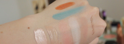 "Ну вон же она сидит, в жутких розочках". Ольга Рыжова из фильма "Служебный роман"