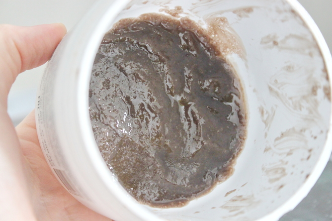 А вы заботитесь о своём скальпе? Скраб для кожи головы Aravia Volume Hair Scrub