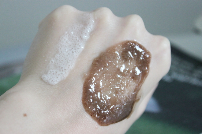 А вы заботитесь о своём скальпе? Скраб для кожи головы Aravia Volume Hair Scrub