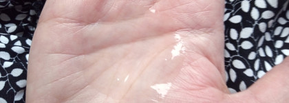 Успокаивающая эссенция для чувствительной кожи, склонной к куперозу Kora