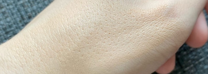 All Hours Foundation от Yves Saint Laurent в оттенке Porcelain: моя любимая тональная основа, несмотря на все ее недостатки