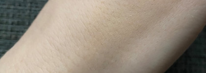 The Body Shop Matte Clay Powder в оттенке 015: неплохая матирующая пудра в отвратительном футляре