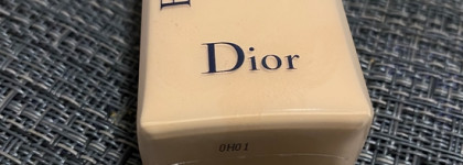 Dior Diorskin Forever Undercover 005: как вообще можно было создать такое недоразумение?