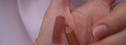 Трендовый макияж губ с карандашом за 80₽ Miss Tais №765