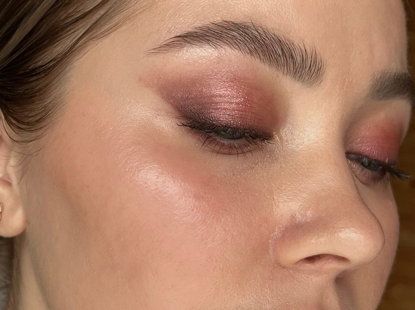 Dior Forever Skin Perfect Stick 1N в готовом образе