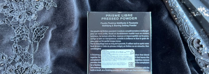 Люксовая призма, дай мне силу! Противоречивая пудра Givenchy Prisme Libre Pressed Powder №01 Mousseline pastel