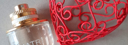 Потрясающая глянцевая клубника в Boucheron Quatre Boucheron