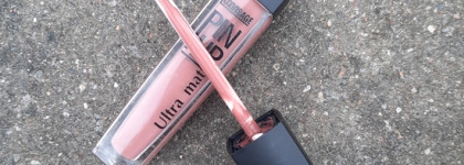 Матовый блеск для губ Luxvisage Pin-up ultra matt в оттенке 09