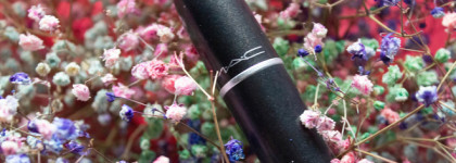 Казнить нельзя помиловать. Помада Mac satin lipstick в оттенке 802 brave