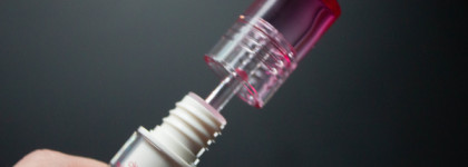 Не опасный красный: тинт Clio Crystal glam tint в оттенке 05 Fresh cherry