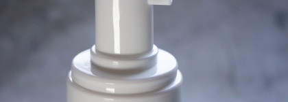 Деликатное базовое очищение: Пенка-мусс для умывания с увлажняющим комплексом Russo Fabelo