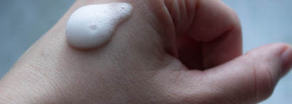 Деликатное базовое очищение: Пенка-мусс для умывания с увлажняющим комплексом Russo Fabelo