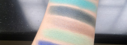 HudaBeauty на минималках. Обзор на палетку Sapphire Obsessions от Farres cosmetics