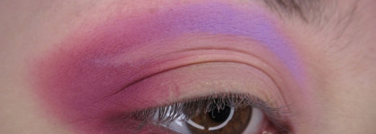 Фотоурок по запросу: несложный, но эффектный цветной макияж с элементом "cut crease"