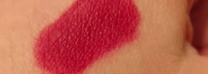 "THIM Beauty" Sheer Matte Liquid Lip, в ярком ягодном оттенке "Deep Berry"