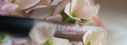 Huda Beauty Liquid Matte в цвете Flirt: моя кремово-коричневая любимица