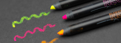 Parisa Neon Demon: разбуди в себе неонового демона