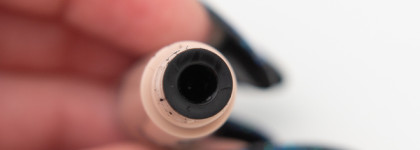 Супер-подводка для век с эффектом винила от Shu "Super Ink"