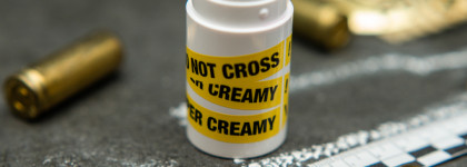 Помада Beauty Bomb Cream Crime Lipstick в оттенке 12 "Insta Stalker". Ваши губы - главная цель