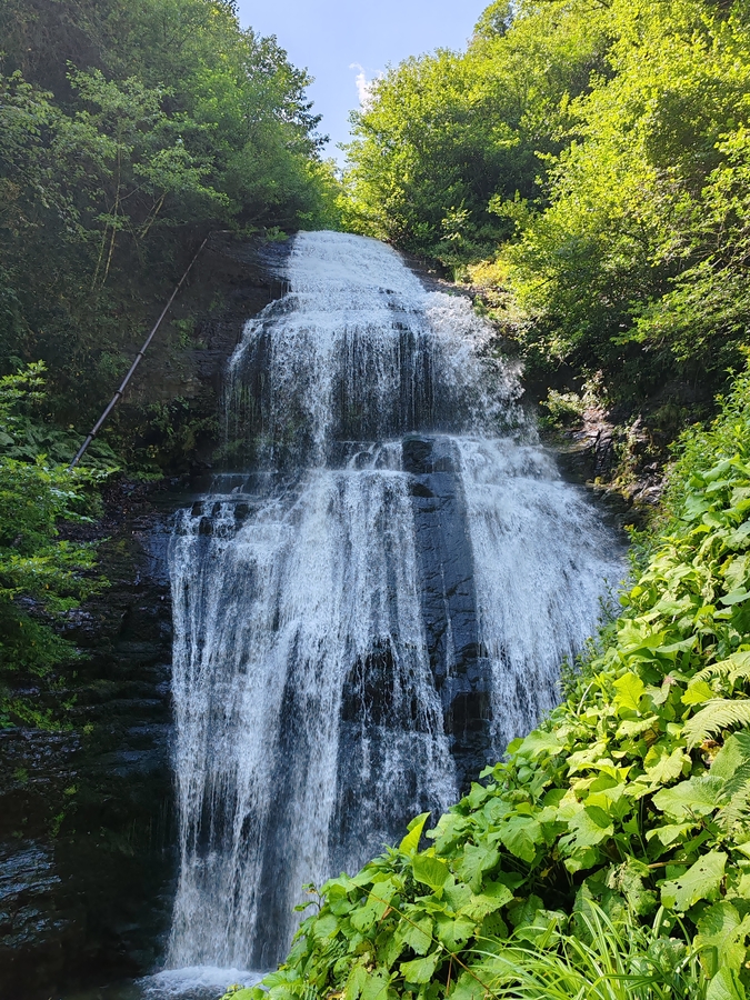 Водопад Великан