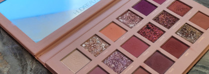Если бы мне предложили оставить только одну палетку теней, это была бы Huda Beauty New Nude Palette