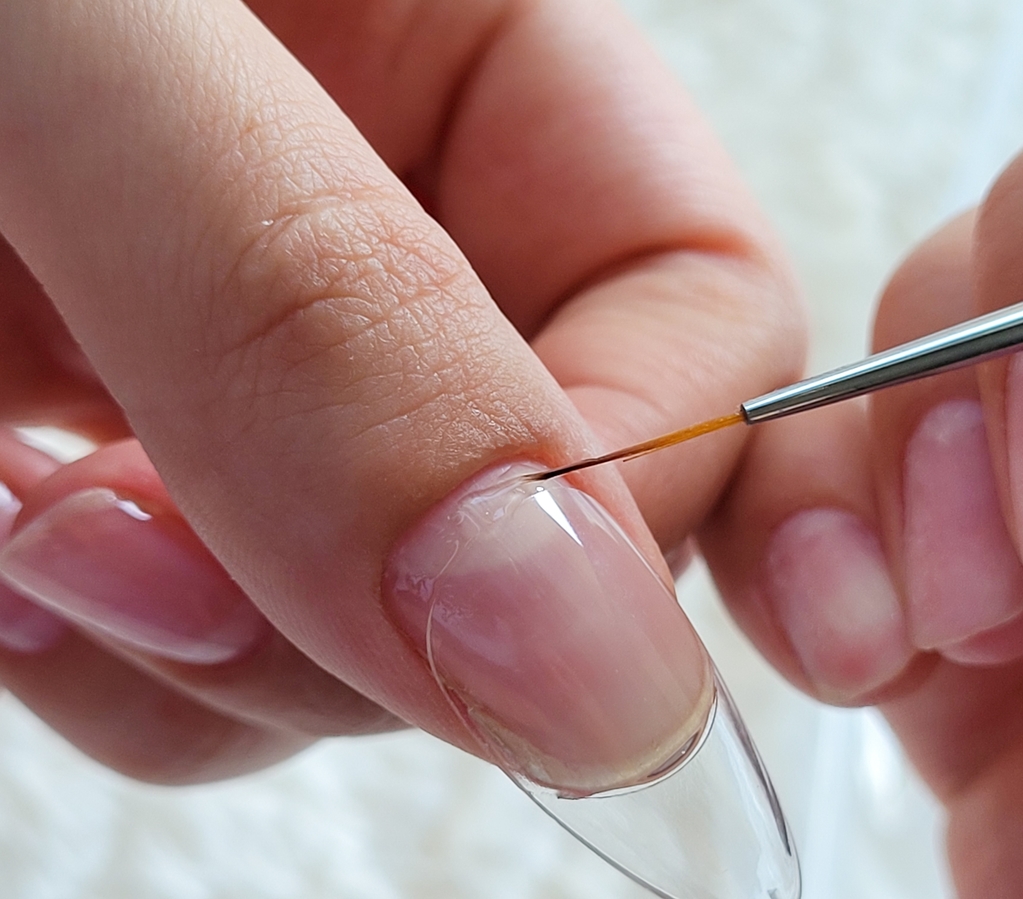 Как снять нарощенные ногти в домашних условиях