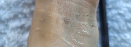 Казаться, а не быть: Seventeen Ultra Black Jet Liner Waterproof