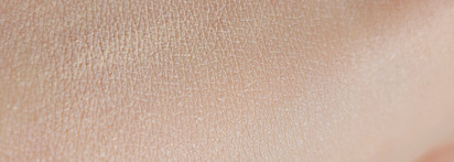 Люблю, но не от всего сердца.Тональный крем Bernovich Glow Skin №01 с эффектом сиящей кожи