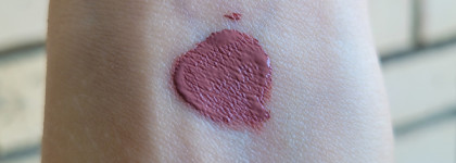 Пример того, какой НЕ должна быть матовая помада. Mua Makeup Academy velvet matte liquid lip в оттенке anti-gravity