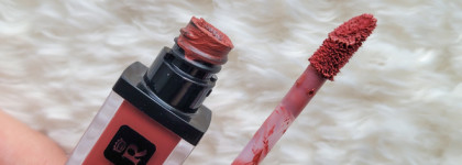 Красный на каждый день. Комфортная матовая помада Nude Matte Complimenti от Relouis #22