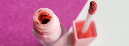 Жидкая матовая помада Color Salute Matt & Stay от OK Beauty в оттенке Chill