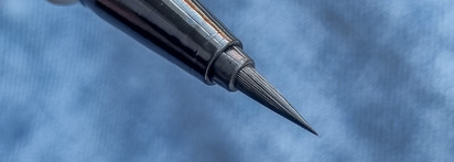 Так ли хорош этот фломастер с кисточкой? Relouis Waterproof Eyeliner With Brush Tip black