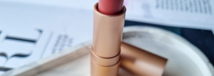 Тот самый нюд, который идет всем | Матовая губная помада Uvinion в оттенке Sophie