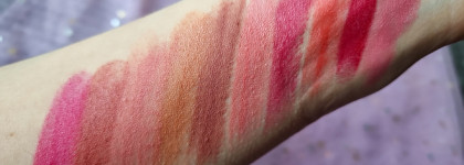 Сомнительно, но окэй. 10 оттенков матовой губной помады "СуперУвлажнение" от Avon