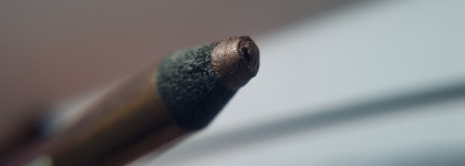 Самый красивый и универсальный карандаш в моей косметичке | Shik Kayal Liner 03 Muse