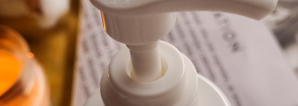 Друзья ваших ручек. Уход от Frndly Beauty: крем для рук и баттер с воском