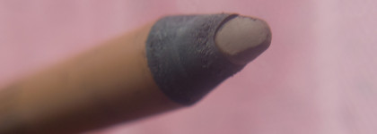 Карандаш или подводка? Natasha Denona Macro Tech Eye Crayon в красивом оттенке Taupe